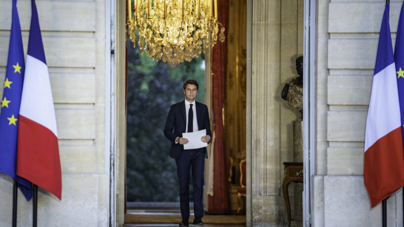 Emmanuel Macron asks Gabriel Attal to stay Prime Minister “for the second” so as to “guarantee the soundness of the nation”