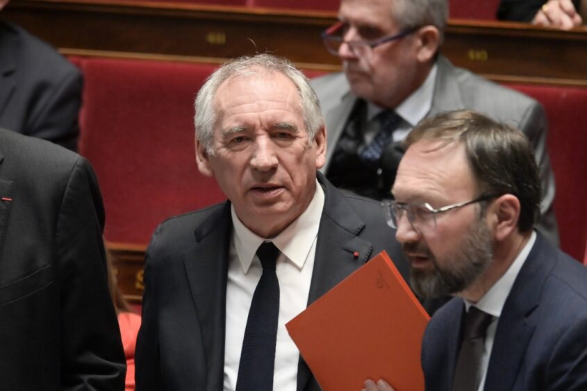 Discours de politique générale de François Bayrou : « Si c’est un jeu de dupes, on censurera », prévient Patrick Kanner