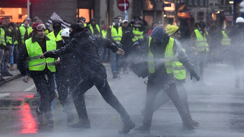 Gilets Jaunes Les étapes Dune Fronde Inédite En France