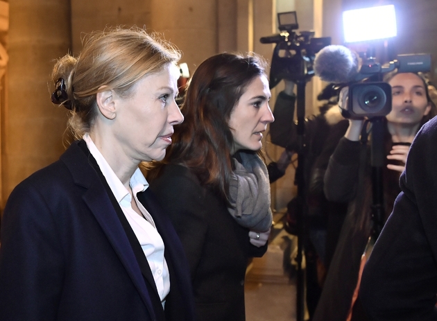 Patricia Menard à son arrivée au palais de justice le 8 décembre 2016 à Paris