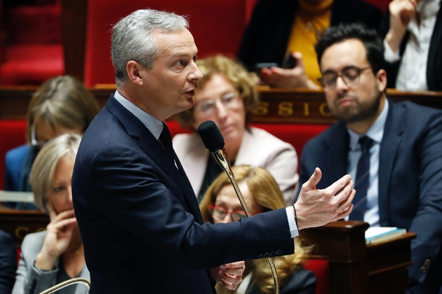 Le ministre de l'Economie Bruno Le Maire, lors d'une session de questions au gouvernement à l'Assemblée nationale à Paris le 13 décembre 2017