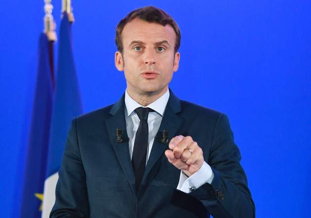 Emmanuel Macron lors d'une conrférence de presse le 28 mars 2017 à Paris 