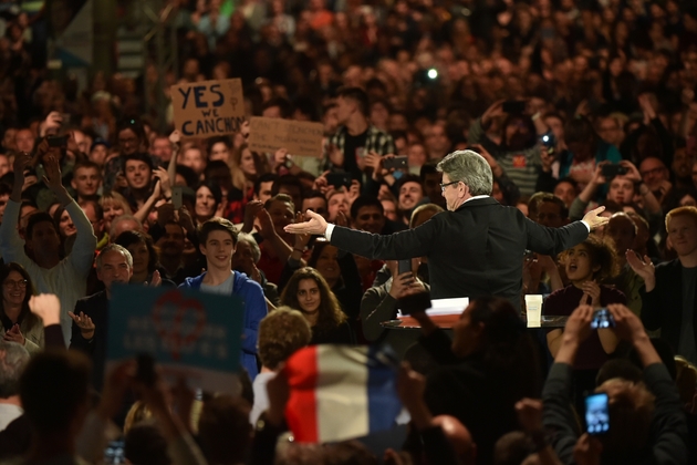 Jean-Luc Mélenchon, candidat de La France insoumise à la présidentielle, lors d'une meeting de campagne à Lille, le 12 avril 2017