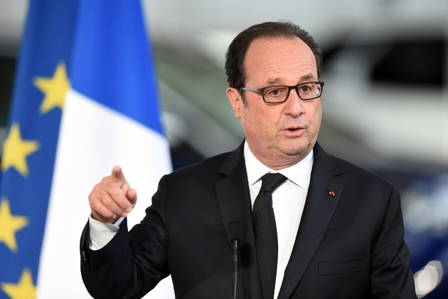 Le président François Hollande, le 14 avril 2017 à Sochaux 
