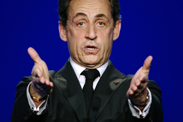 Nicolas Sarkozy à Elancourt dans la banlieue ouest de Paris, le 28 mars 2012