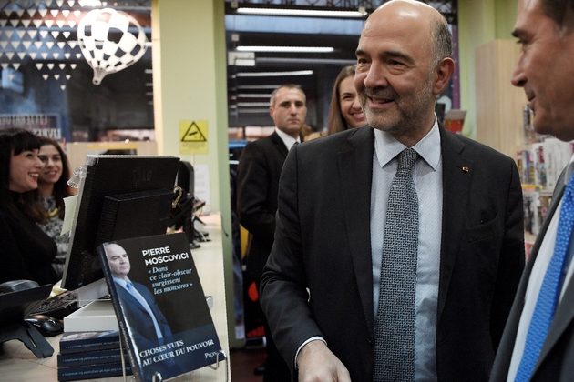 Pierre Moscovici à Athènes en Grèce le 8 février 2018 